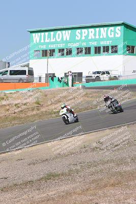 media/Apr-20-2025-AHRMA (Sun) [[393a79c373]]/Race/Group 11 early race/Turn 4b/